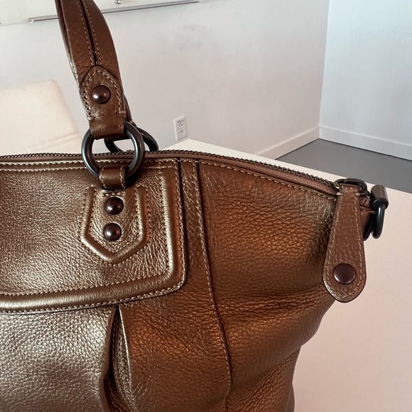 LIKE NEW Coach Madison Clair Metallic Bronze Pebbled Leather Satchel Bag 👜 - Picture 10 of 15